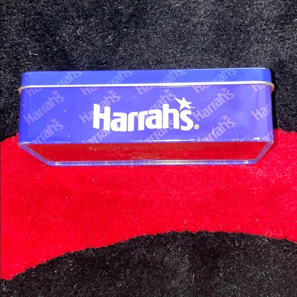 HARRAH'S Las Vegas 35mm Cam 24mm lens with tin box - Picture 3 of 13